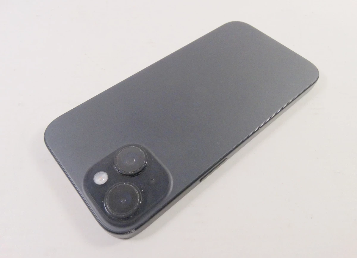 telefon-iphone-15-kondycja-100-przekatna-ekranu-610