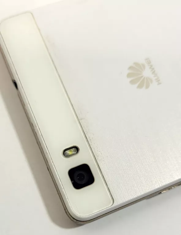 TELEFON HUAWEI P8 LITE