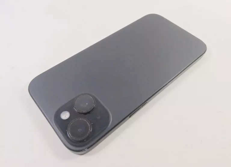 telefon-iphone-15-kondycja-100-przekatna-ekranu-610