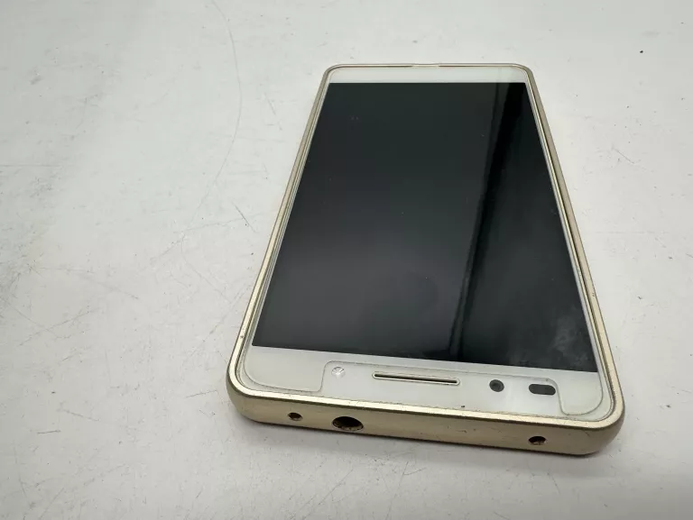HONOR 7 PLK-L01 3/16GB 20,MP 3100MAH DS 5,2"