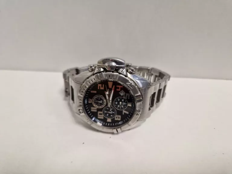 ZEGAREK CHAMPION DAYTONA C 3042 ZNISZCZONY - PORYSOWANY