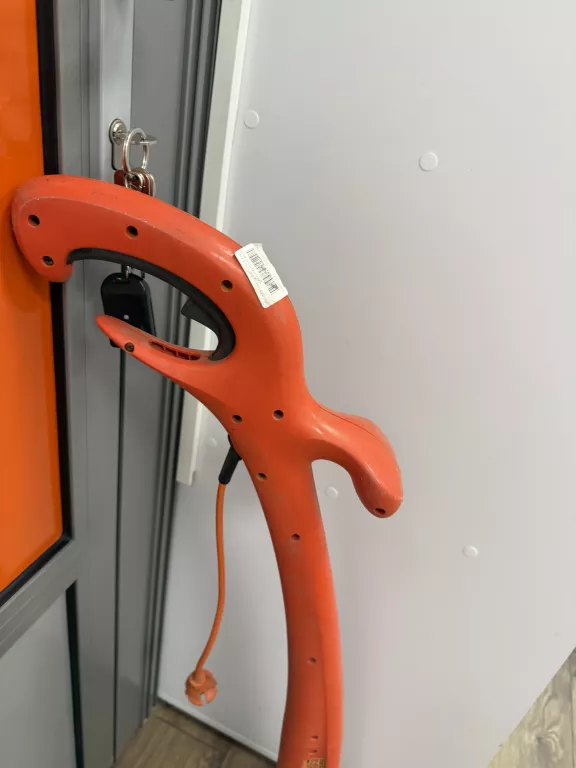 PODKASZARKA ELEKTRYCZNA FLYMO MINI TRIM AUTO PLUS XT