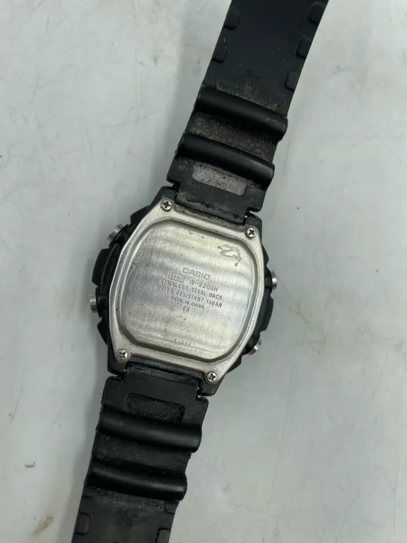 ZEGAREK MĘSKI CASIO W-S200H