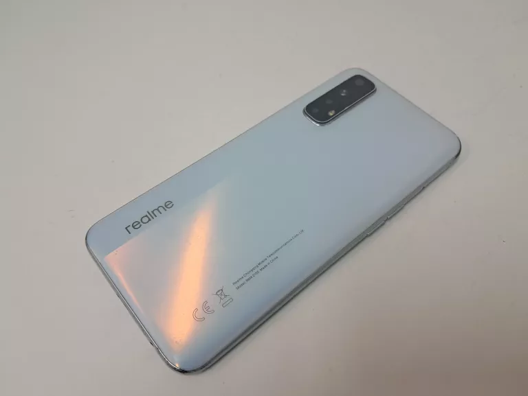 SMARTFON REALME 7 6 GB / 64 GB OPIS !!