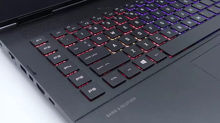 laptop-hp-omen-17-ck0720nw-i5-11400h-16512gb-ssd-rtx3060-przekatna-ekranu-1730