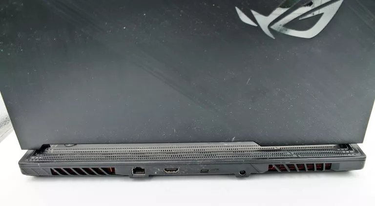 LAPTOP ASUS ROG STRIX I7-10870H/16GB RAM/512GB SSD/ RTX 2060