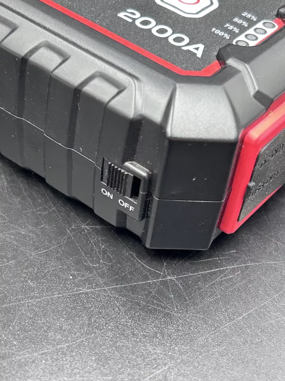 URZĄDZENIE ROZRUCHOWE UTRAI 12V 2000A POWERBANK DO SAMOCHODU JUMP STARTER
