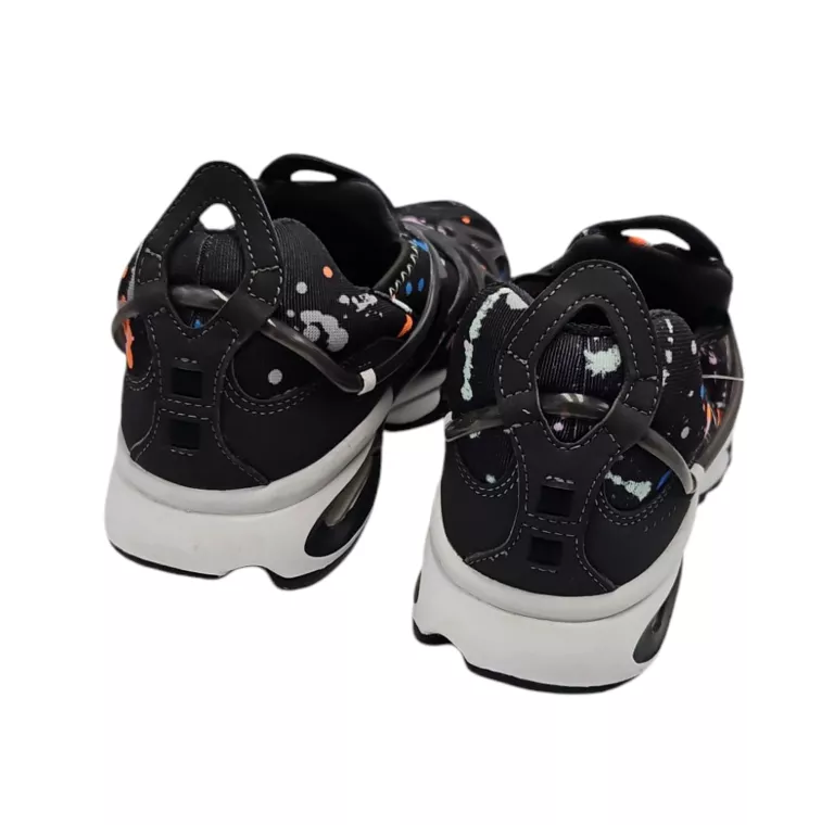 BUTY SPORTOWE MĘSKIE NIKE AIR KUKINI SE DV1894-001 R-45