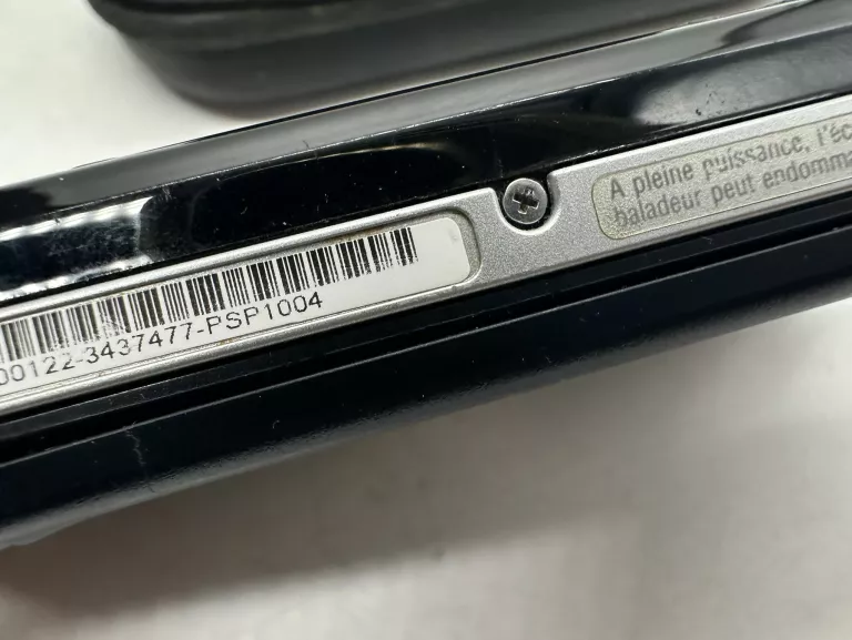 KONSOLA PSP 1004 + ETUI + LAD