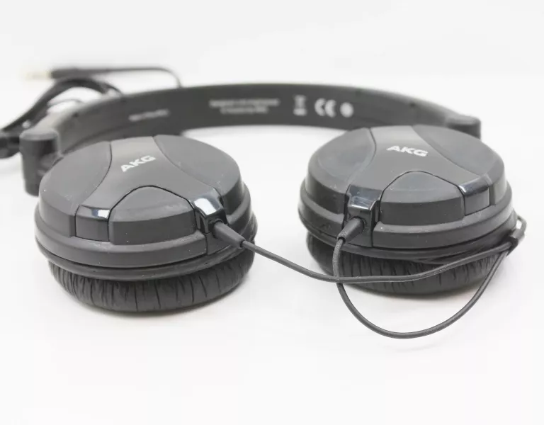 SŁUCHAWKI AKG K518 DJ