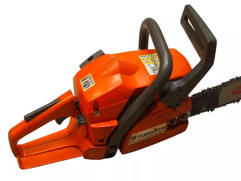 PIŁA SPALINOWA HUSQVARNA 142