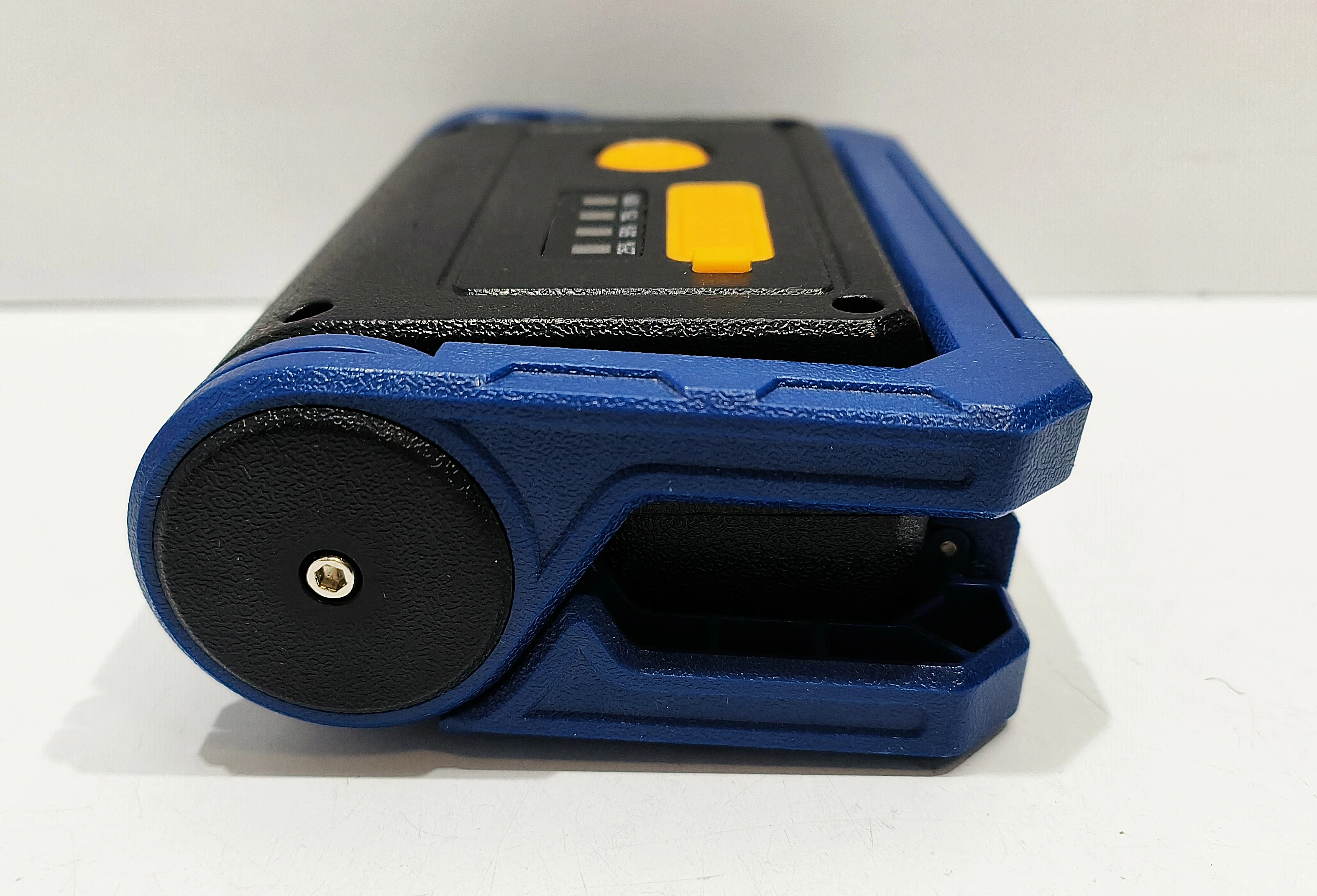 latarka-nited-pojm250100-wl-b-certyfikaty-zgodnosci-218669-1