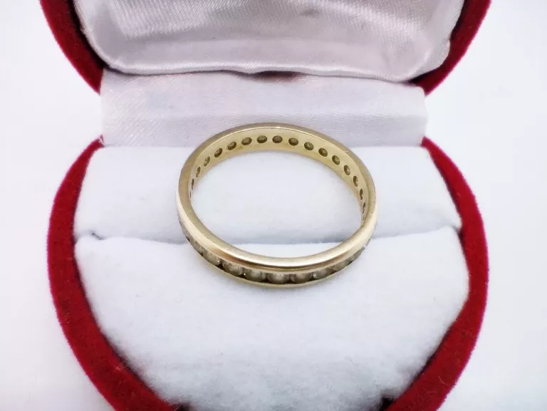 ZŁOTY PIERŚCIONEK Z CYRKONIAMI 585/2,44G/R.15