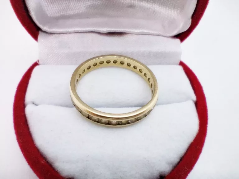 ZŁOTY PIERŚCIONEK Z CYRKONIAMI 585/2,44G/R.15