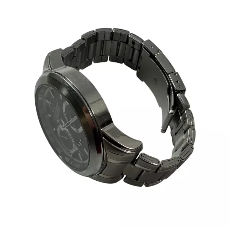 ZEGAREK BISSET STRATUS III BSDX14!