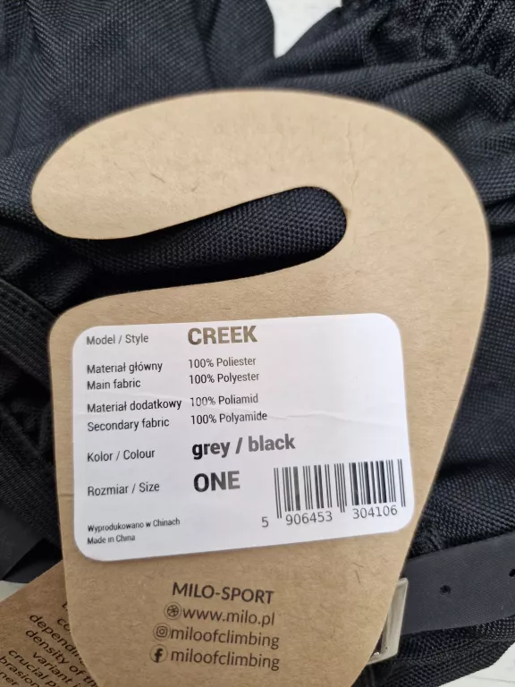 STUPTUTY MILO CREEK SZARO-CZARNY