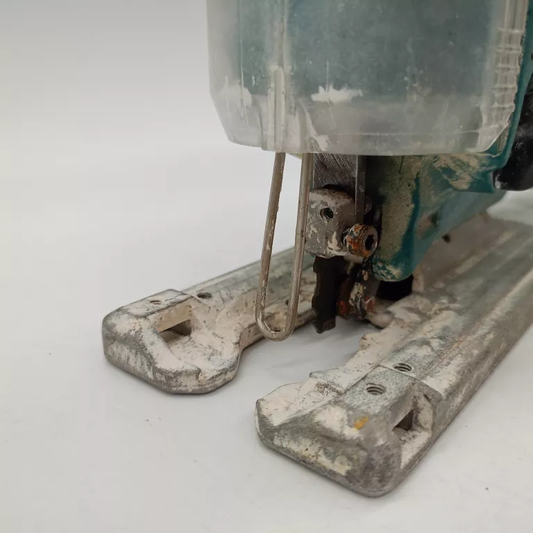 wyrzynarka-makita-4329-opis-stan-11323-2