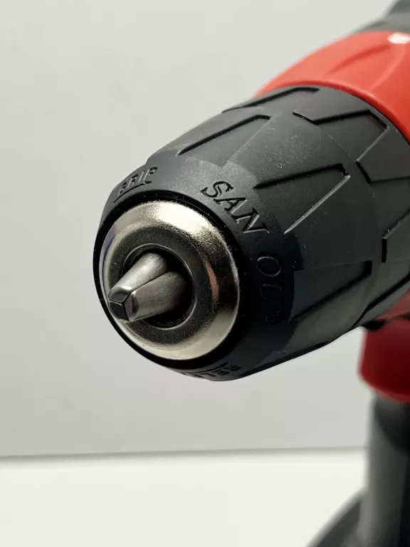 wkretarka-skil-f015-18v-niesprawny-akumulator-rodzaj-silnika-204657-221321