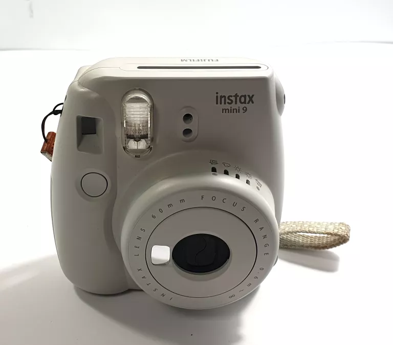 APARAT FUJIFILM INSTAX MINI 9 KOMPLET