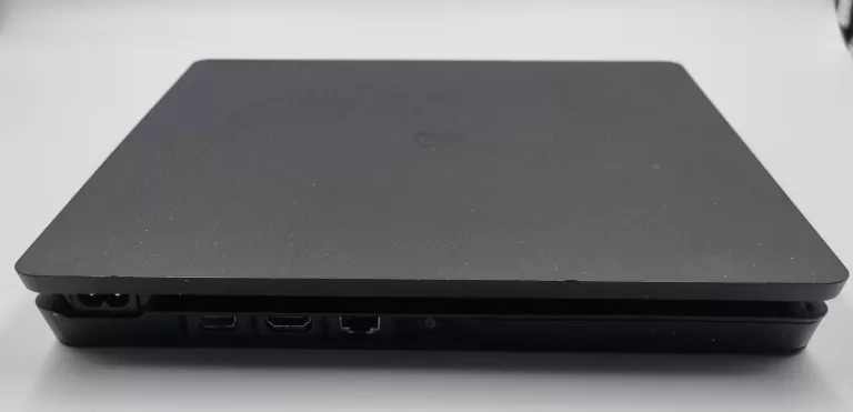 KONSOLA SONY PS4 SLIM 1TB CUH-2116B