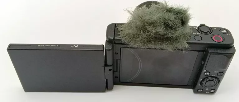 APARAT SONY ZV-1 3 BATERIE, ŁADOWARKA, ETUI