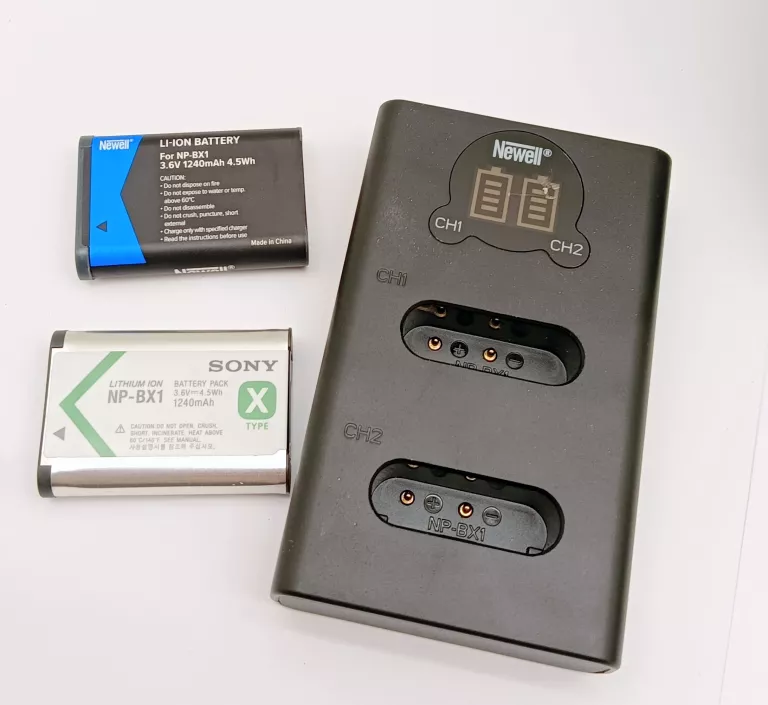APARAT SONY ZV-1 3 BATERIE, ŁADOWARKA, ETUI