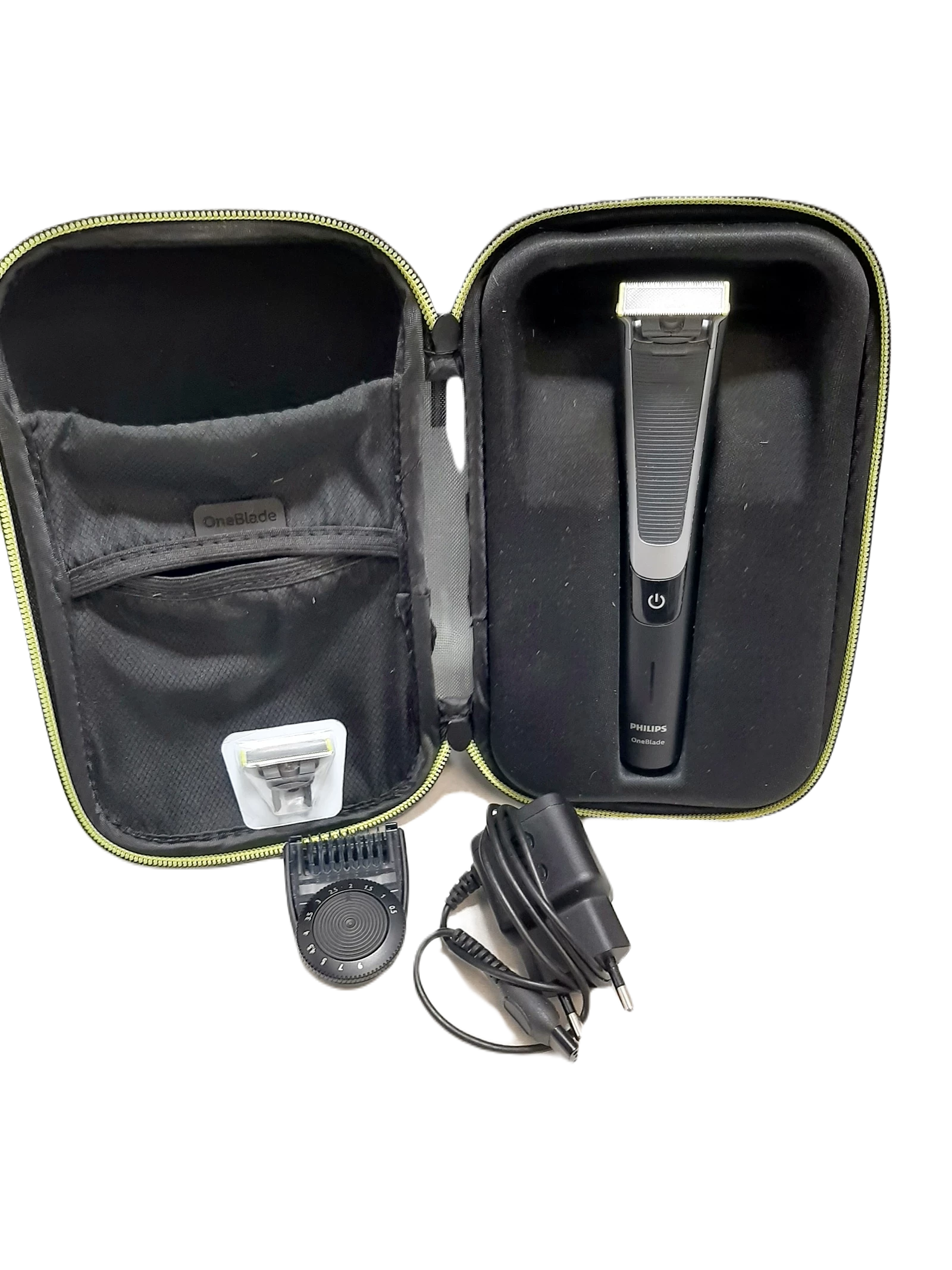 golarka-philips-oneblade-qp6510-zestaw-ladowarka-etui-zwyciestwa-28-busko-zdroj-palladium