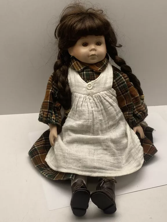 LALKA KOLEKCJONERSKA PORCELANA