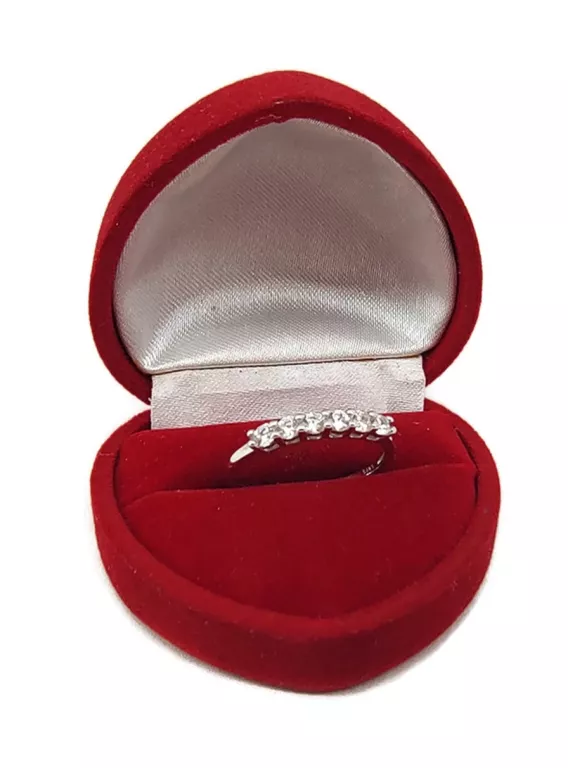 delikatny-srebrny-pierscionek-z-cyrkoniami-r15-stan-11323-238058