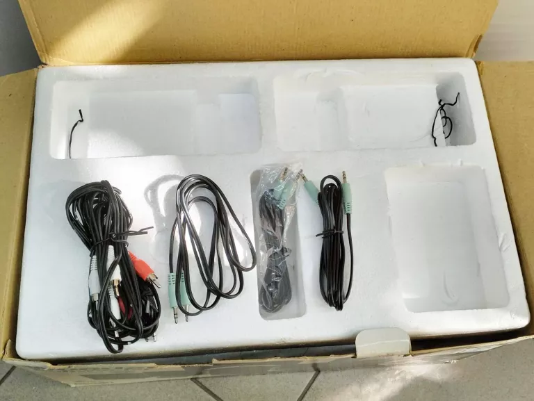 GŁOŚNIKI MANTA HOME THEATER SYSTEM MM 1500 5.1 KOMPLET