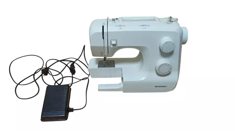 MASZYNA DO SZYCIA SILVERCREST SNM33 CI + PEDAŁ