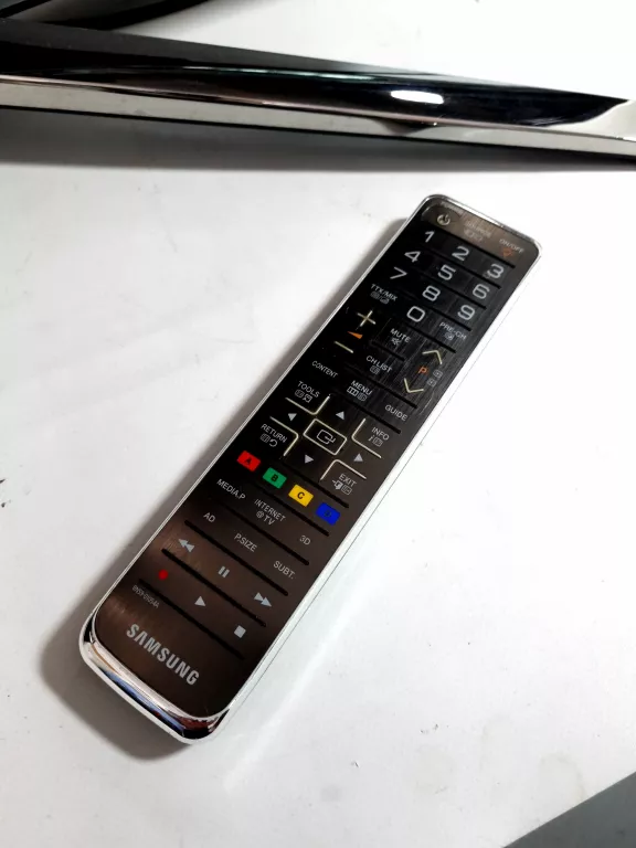 TELEWIZOR SAMSUNG UE40C7000 + PILOT