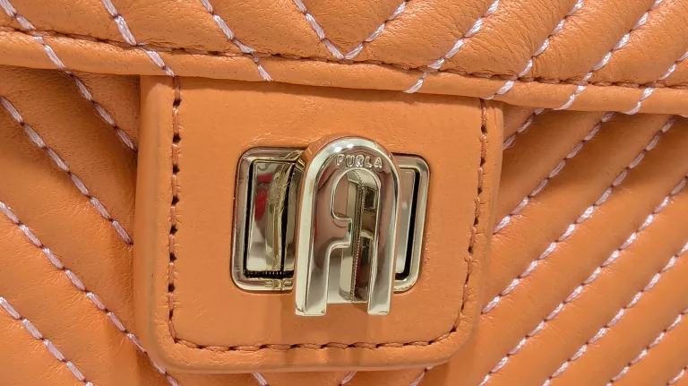 TOREBKA KOPERTÓWKA FURLA POP STAR CROSSBODY MORELOWA