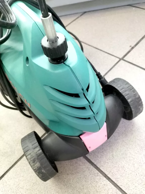 BOSCH MYJKA WYSOKOCIŚNINIOWA AQUATAK GO 1100W