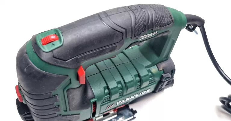 wyrzynarka-parkside-pstd-800-e4-mocowanie-brzeszczotu-205041-222245