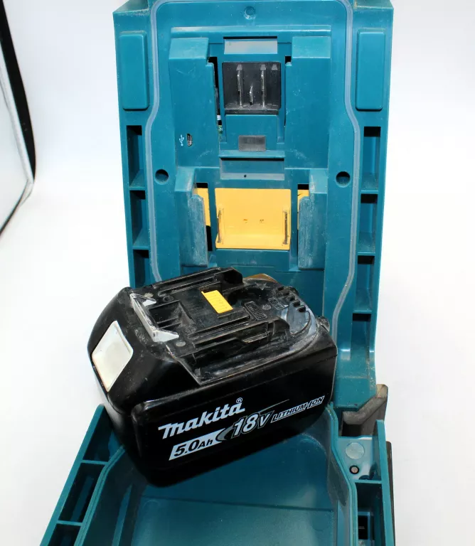 RADIO BUDOWLANE MAKITA DMR 115