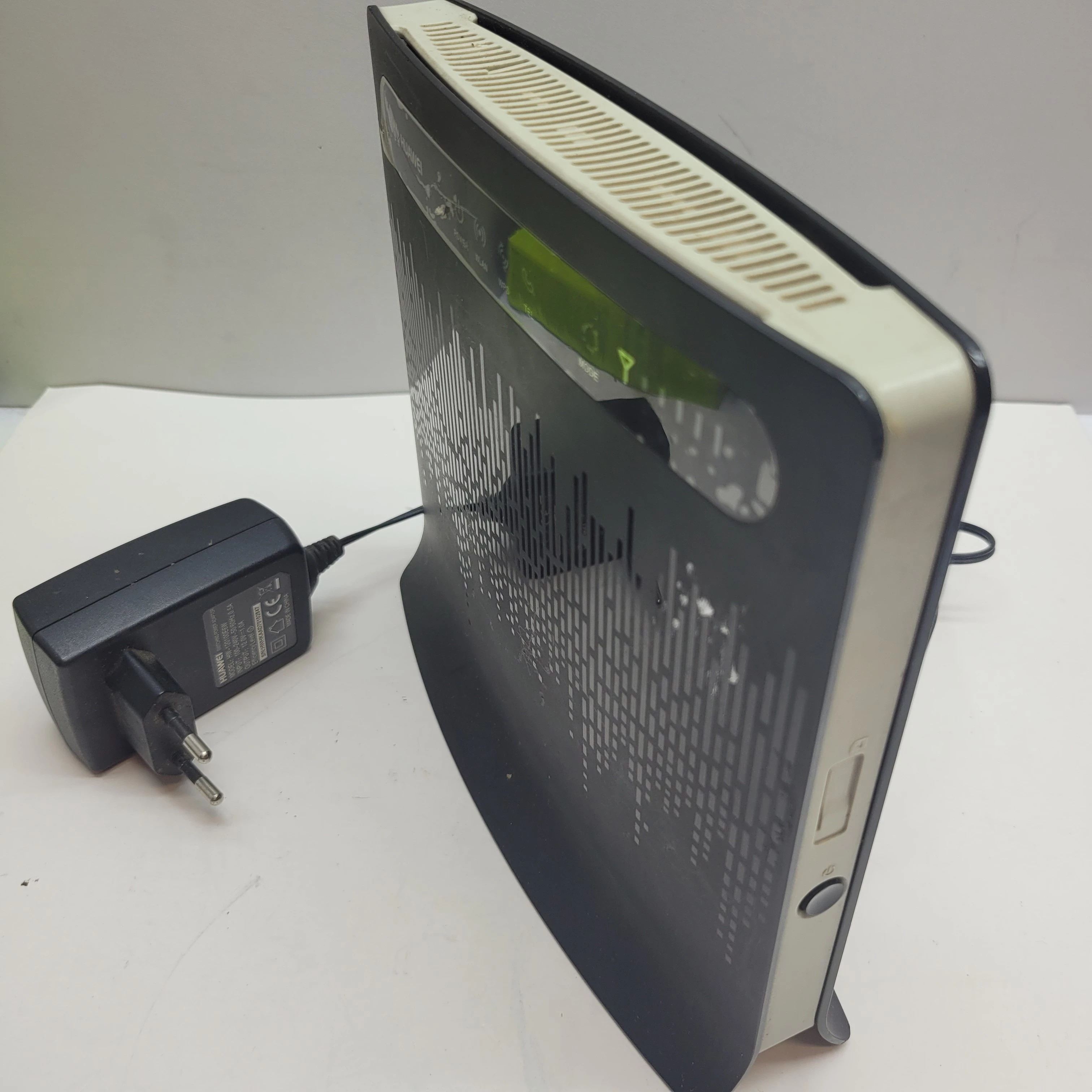 huawei-lte-cpe-b593-stan-11323-2