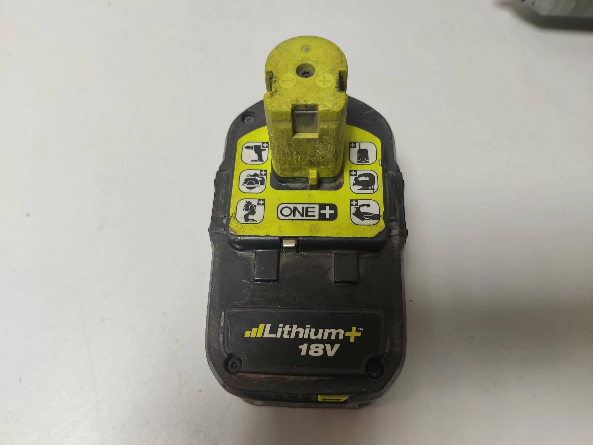 wkretarka-ryobi-r18pd7-aku-5ah-ean-gtin-4892210164315