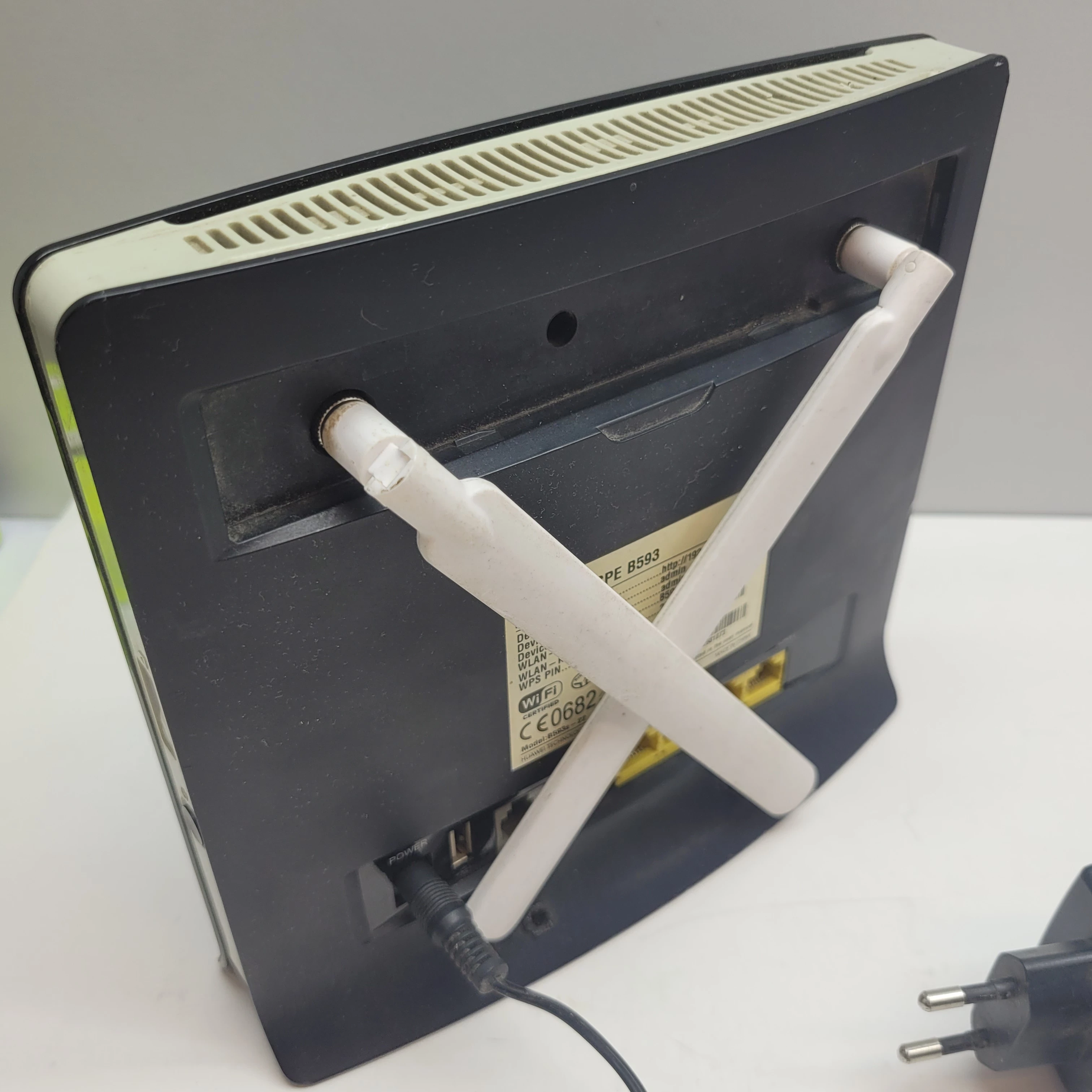 huawei-lte-cpe-b593-standard-pracy-bezprzewodowej-4451-8