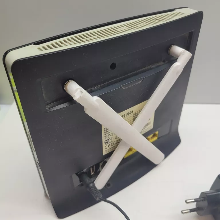 huawei-lte-cpe-b593-standard-pracy-bezprzewodowej-4451-8