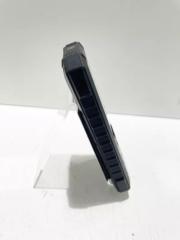 TELEFON MAXCOM MM916