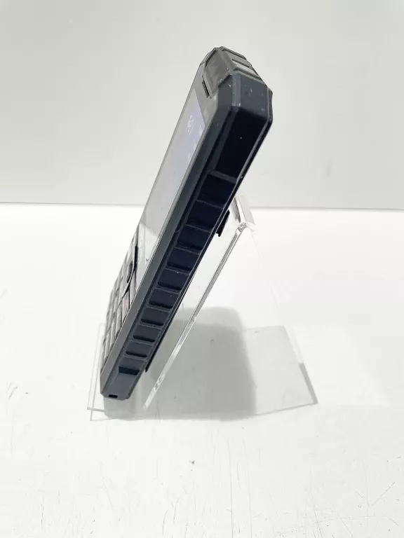 TELEFON MAXCOM MM916