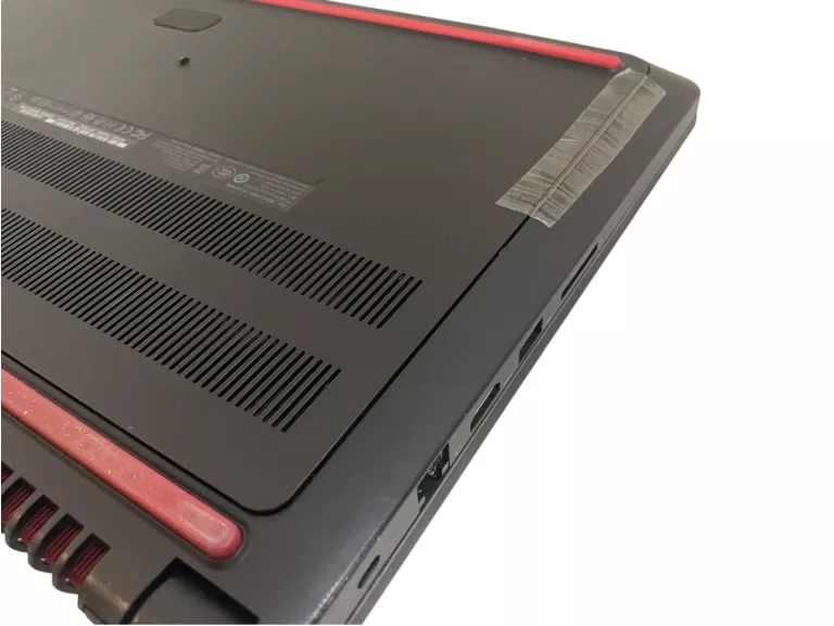 LAPTOP DELL GTX1050 I5 7300 8 RAM