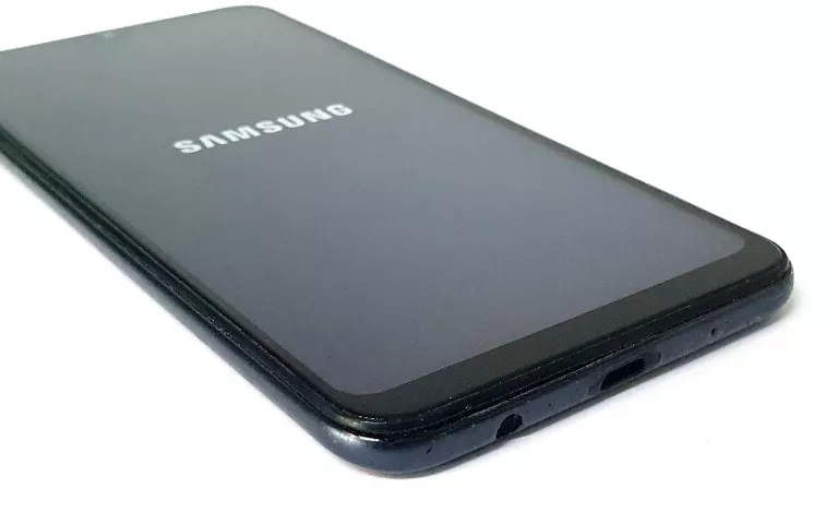 TELEFON SAMSUNG GALAXY A10 2/32GB CZARNY