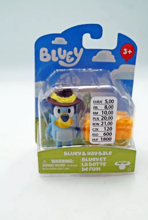 BLUEY BLUEY & HAY BALE