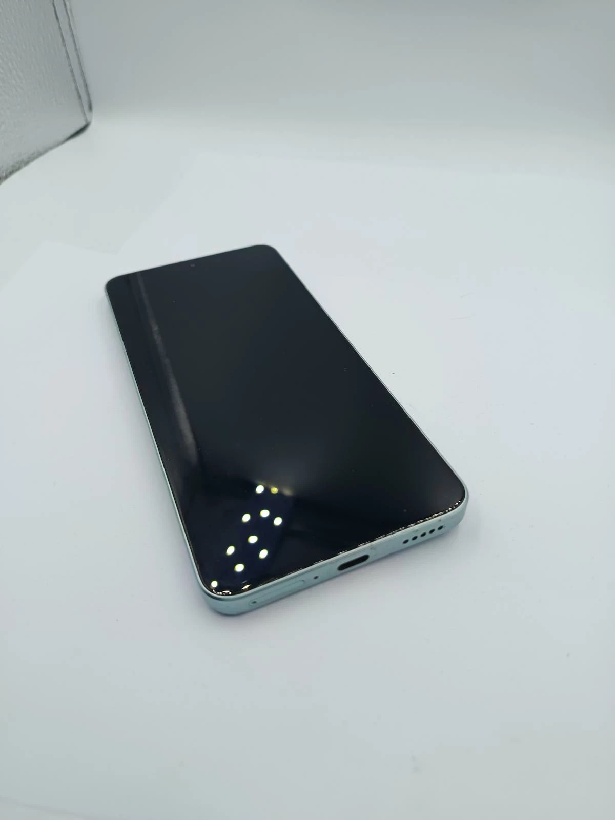 telefon-xiaomi-13t-8256gb-kod-producenta-48524