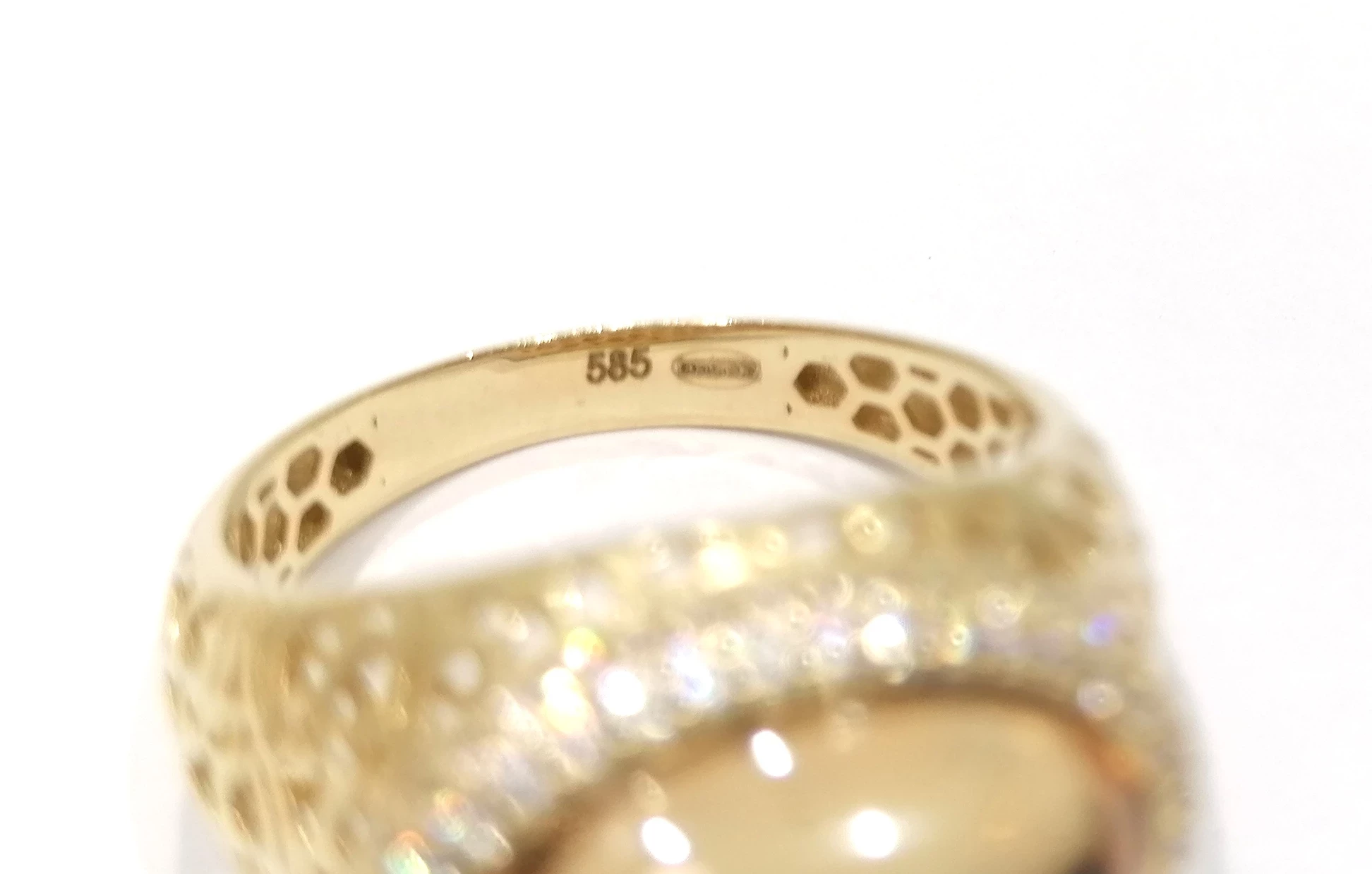 sliczny-zloty-pierscionek-z-duzym-oczkiem-585-680g-rozmiarsrednica-wew-mm-372-22