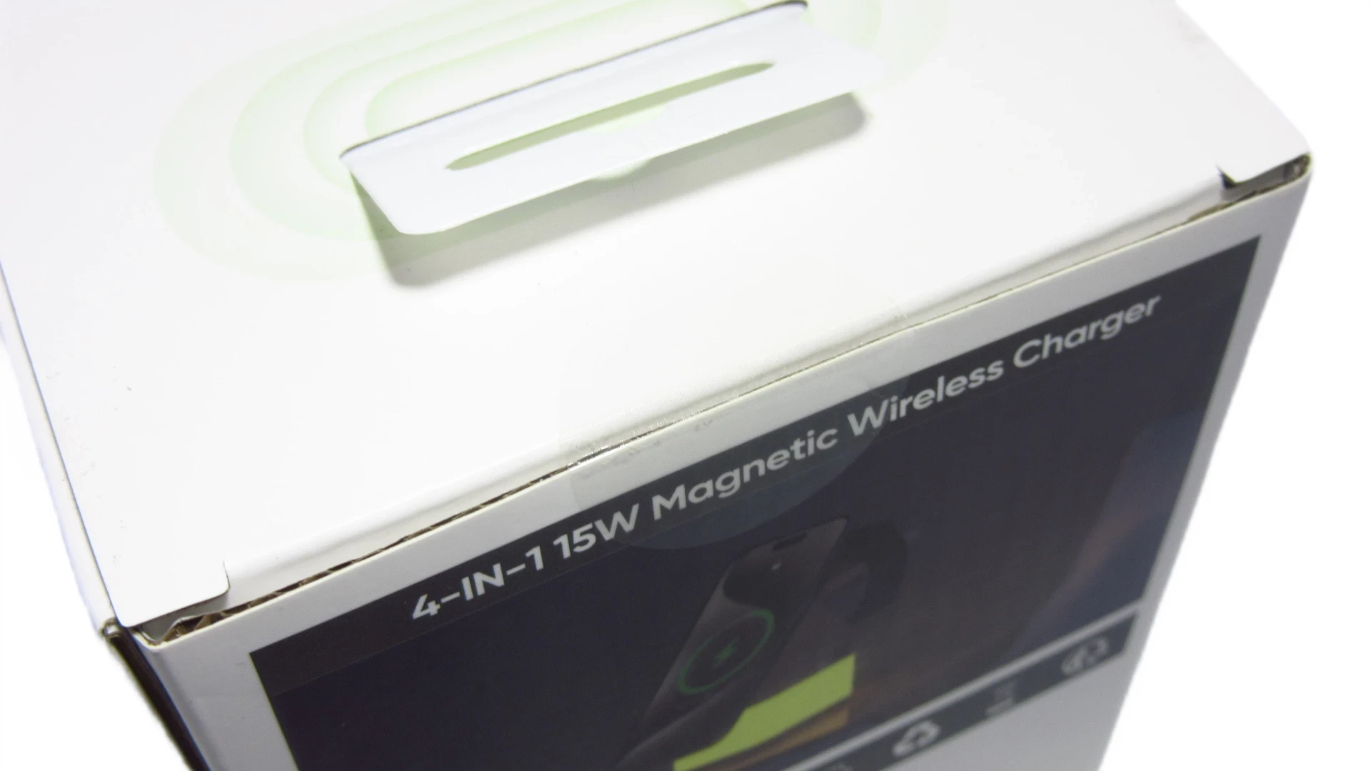 ladowarka-indukcyjna-4w1-15w-do-iphone-airpods-watch-stan-11323-2