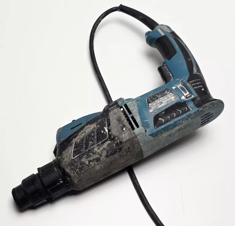 MŁOTOWIERTARKA MAKITA HR2630 SDS PLUS 2,4J 800W