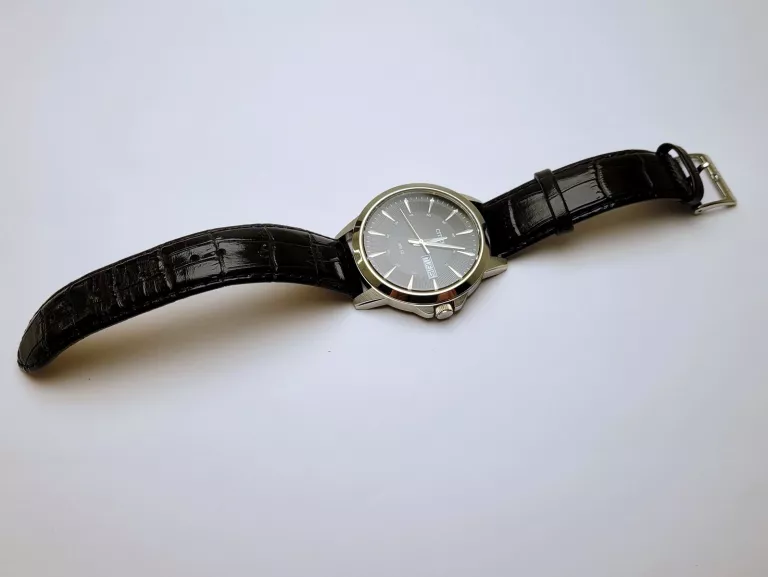 ZEGAREK MĘSKI CITIZEN LEATHER BF2011-01EE KOMPLET